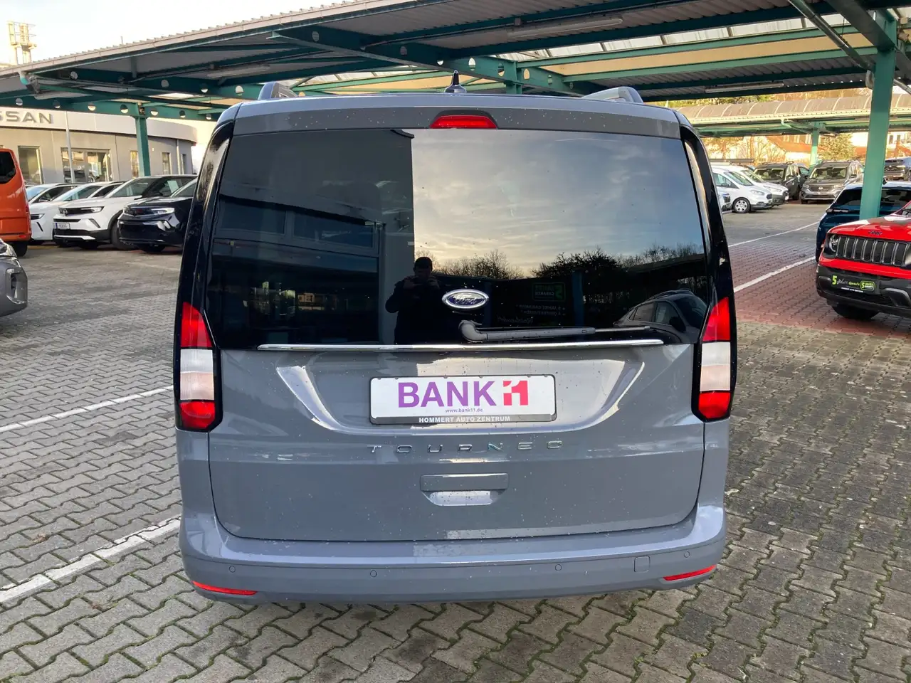Ford Tourneo 6