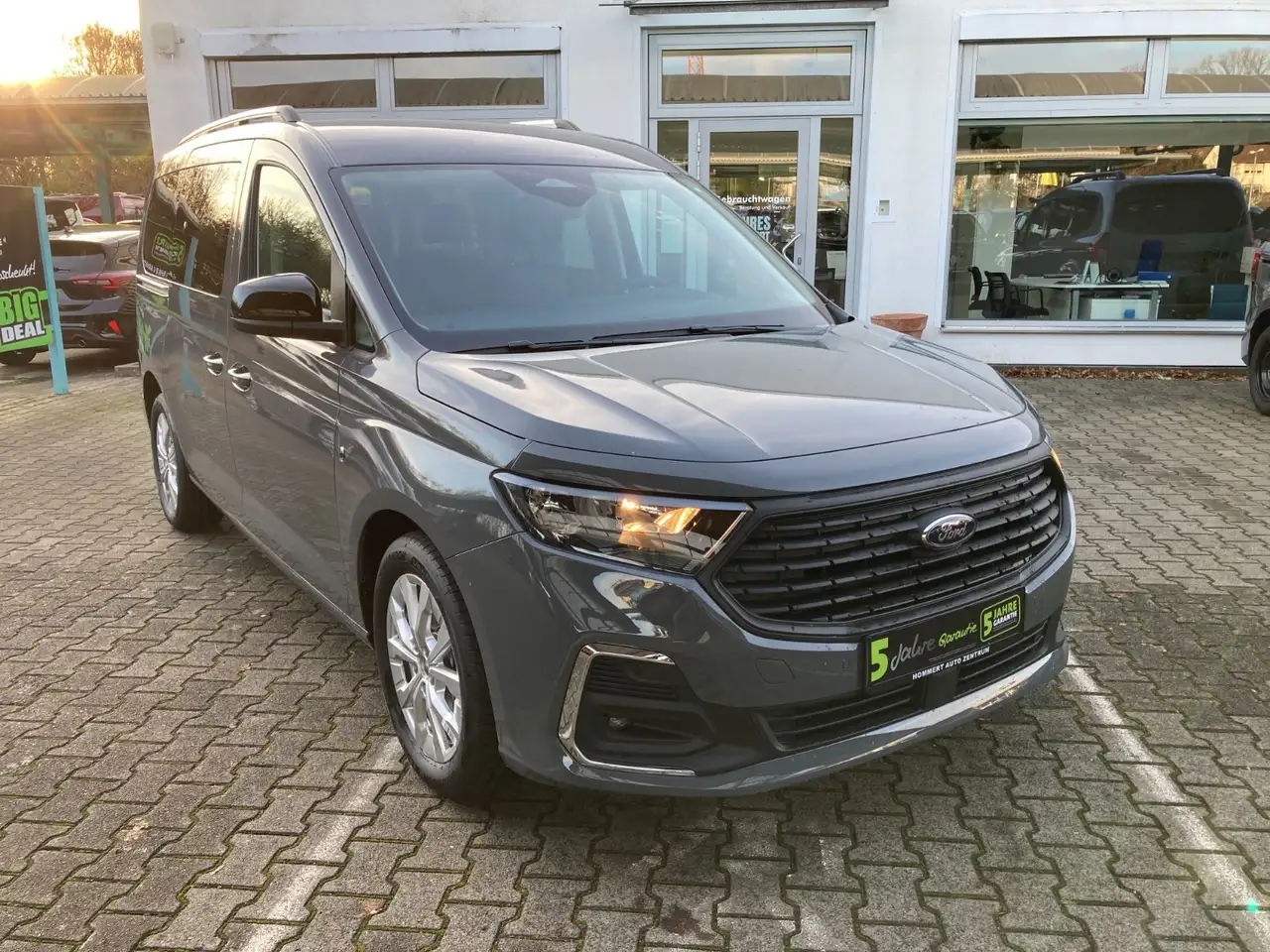 Ford Tourneo 9