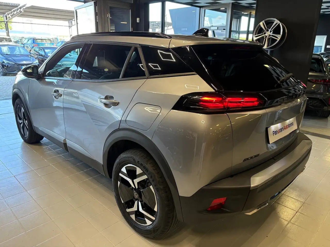 Peugeot 2008 3