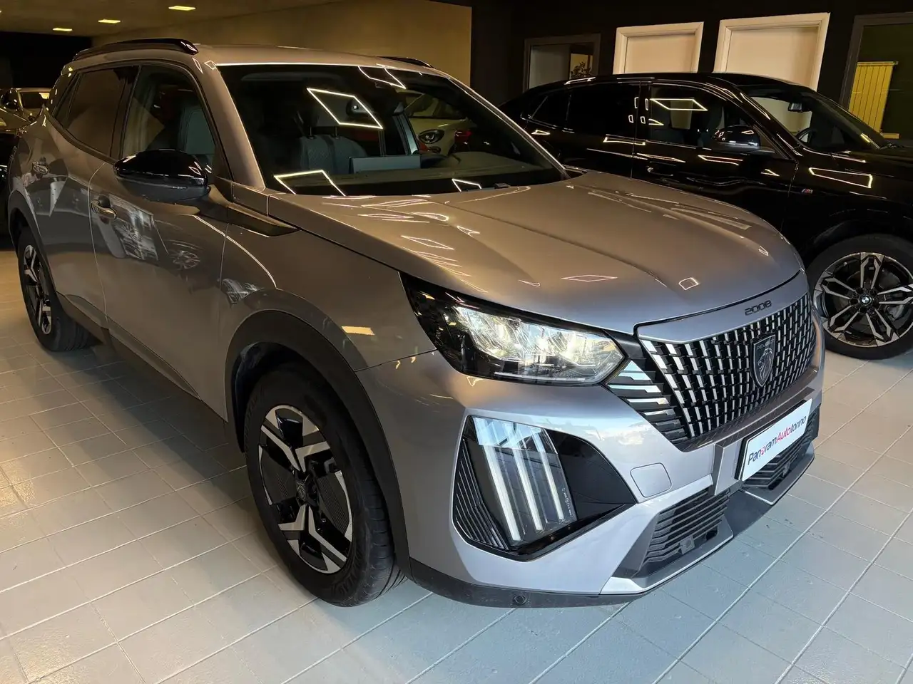 Peugeot 2008 8