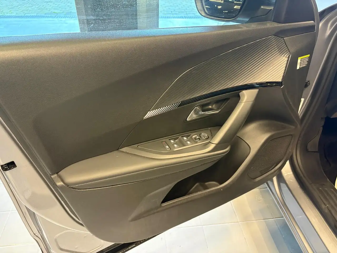 Peugeot 2008 10
