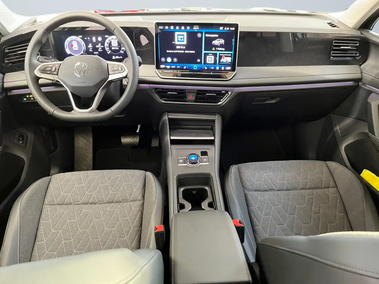 Volkswagen Tiguan 8