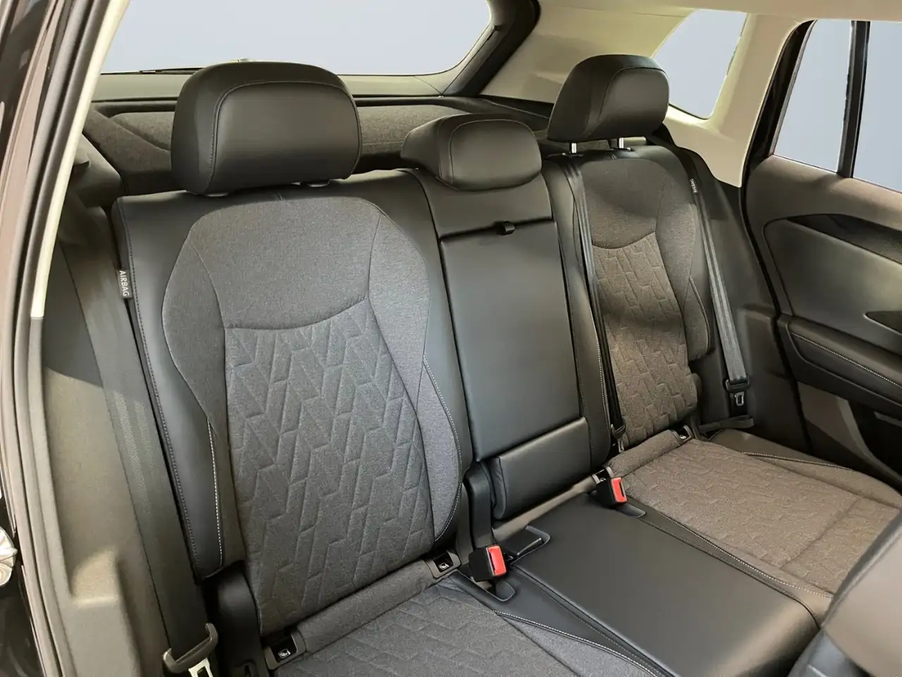 Volkswagen Tiguan 11