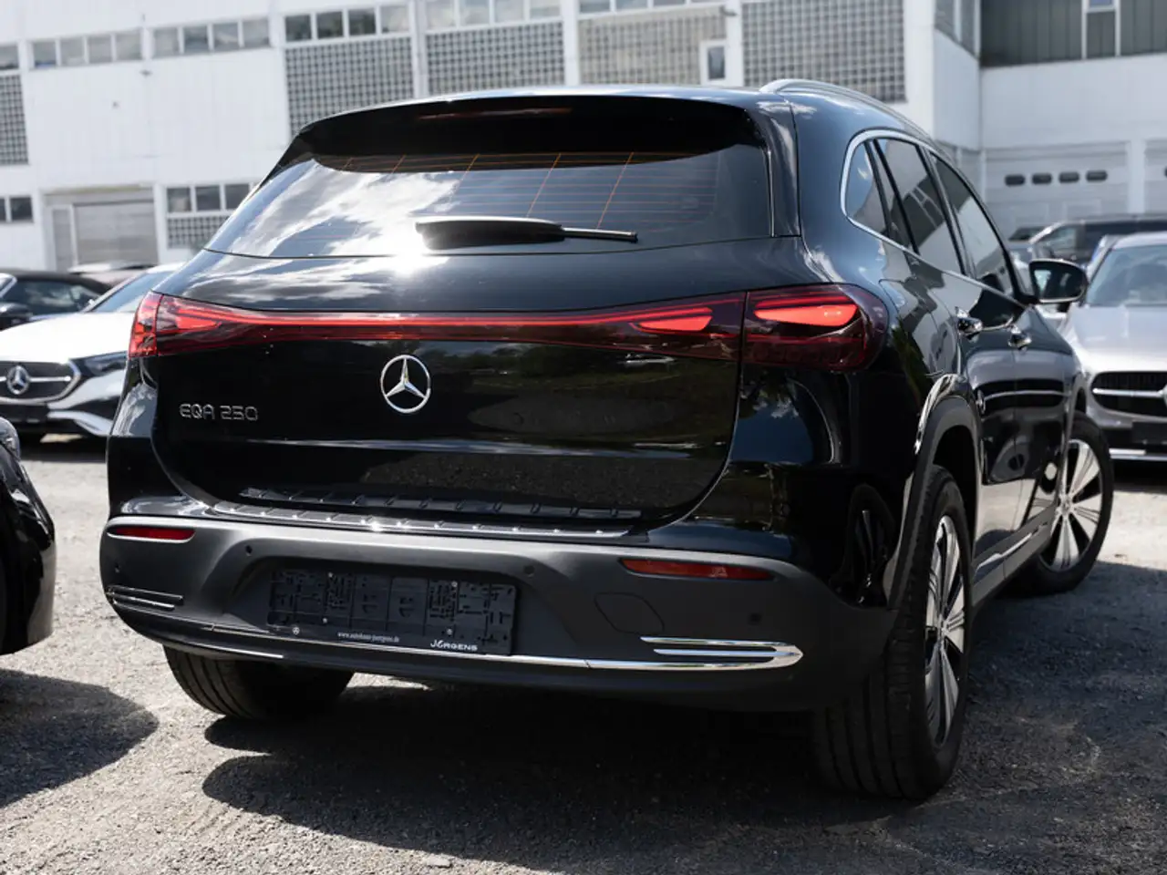 Mercedes-Benz EQA 250 4
