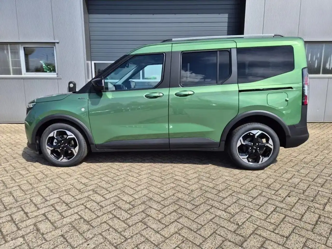 Ford Tourneo 2