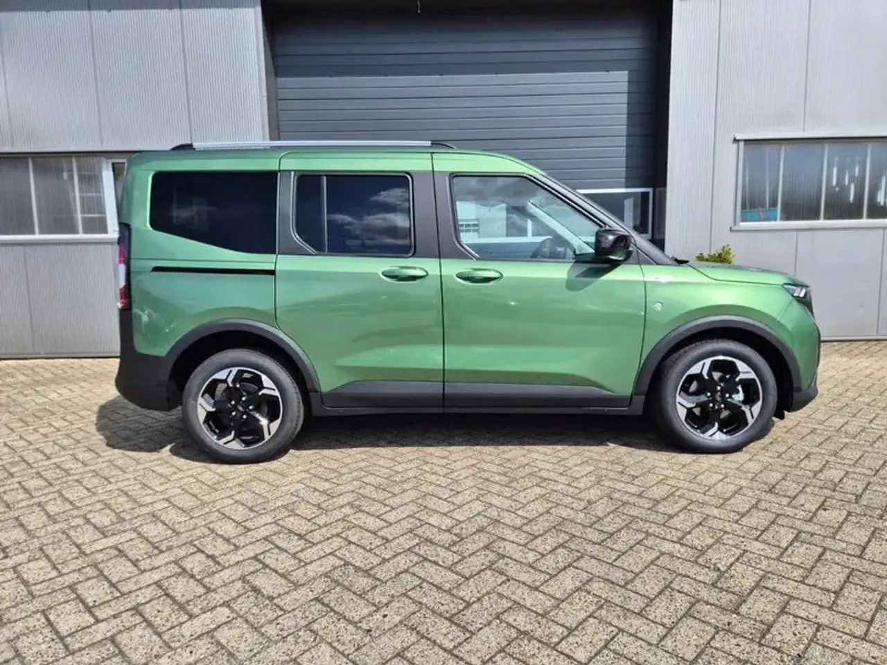 Ford Tourneo 6