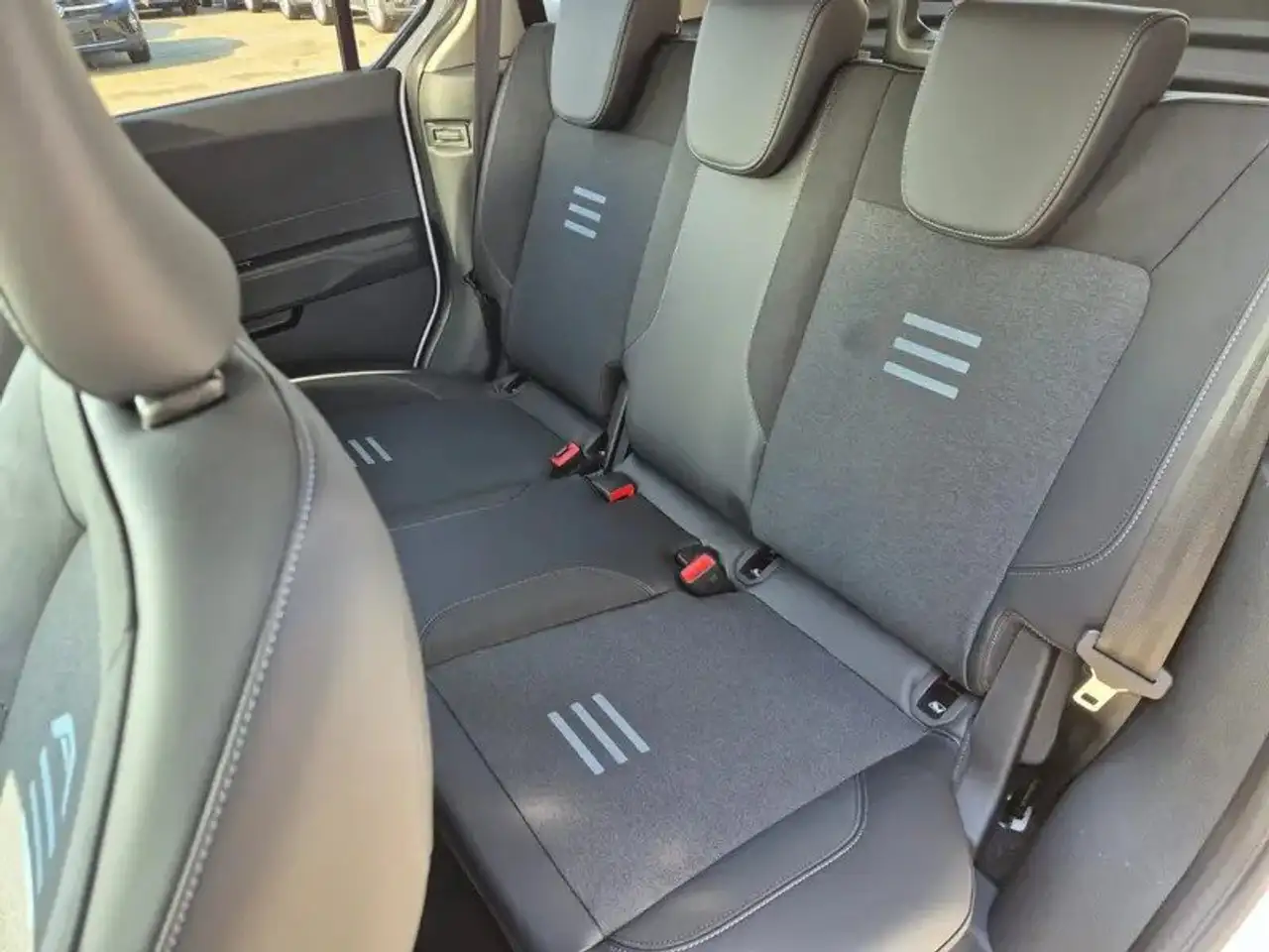Ford Tourneo 12
