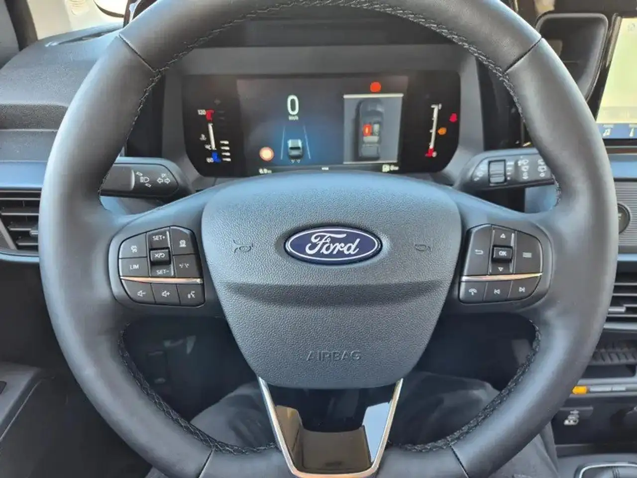 Ford Tourneo 13