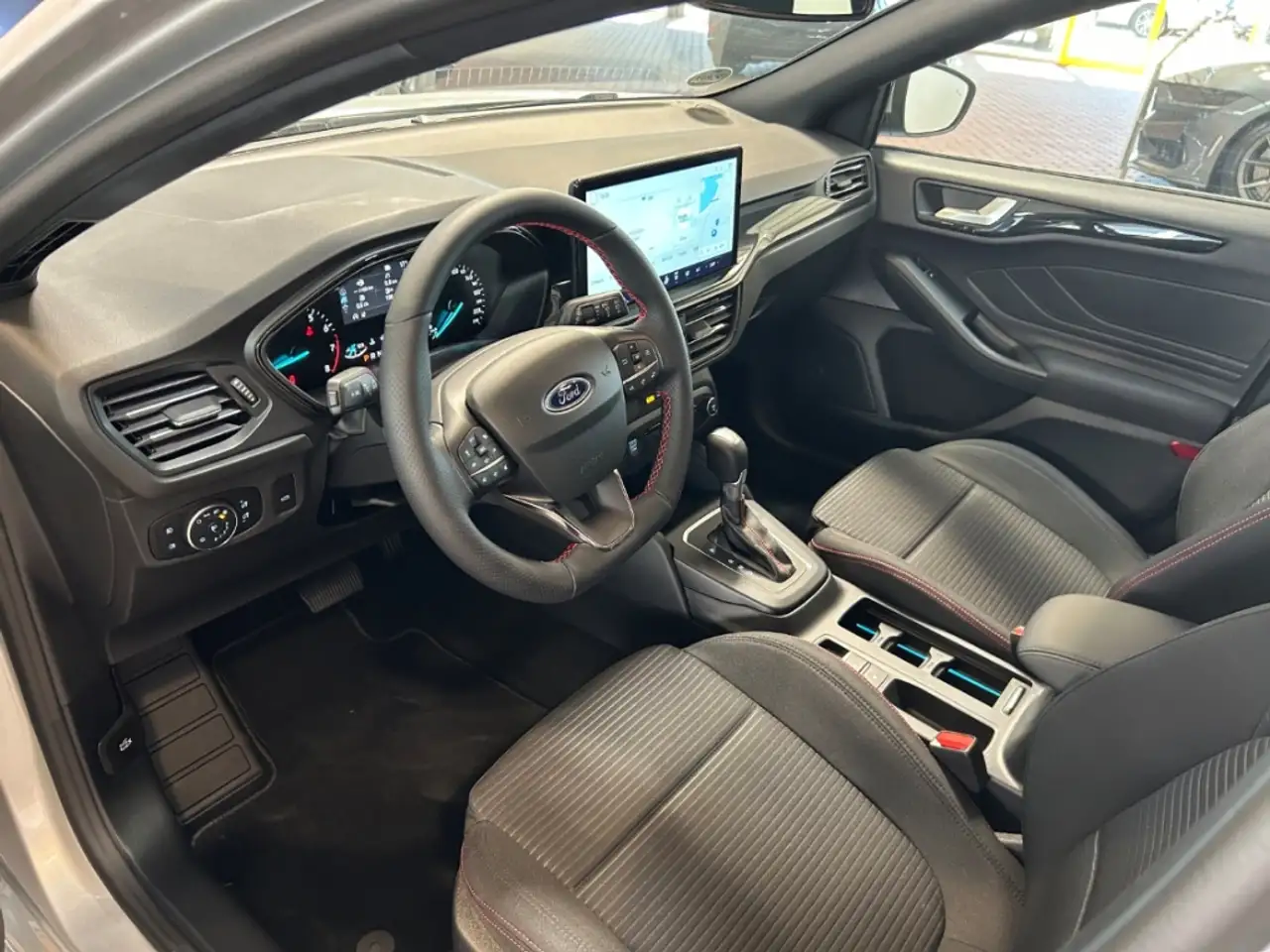Ford Focus 11