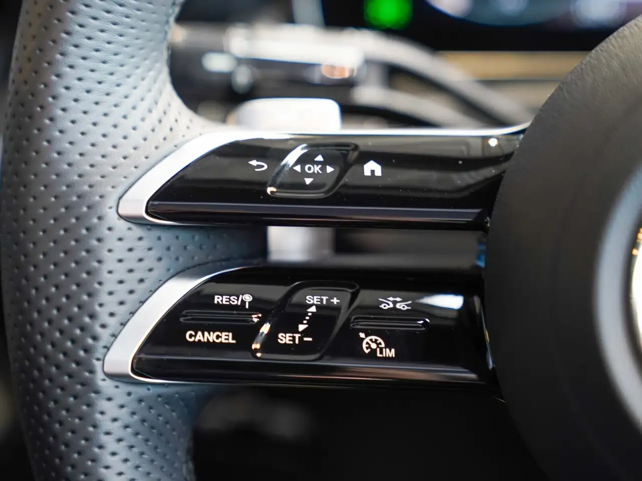 Mercedes-Benz CLE 220 16