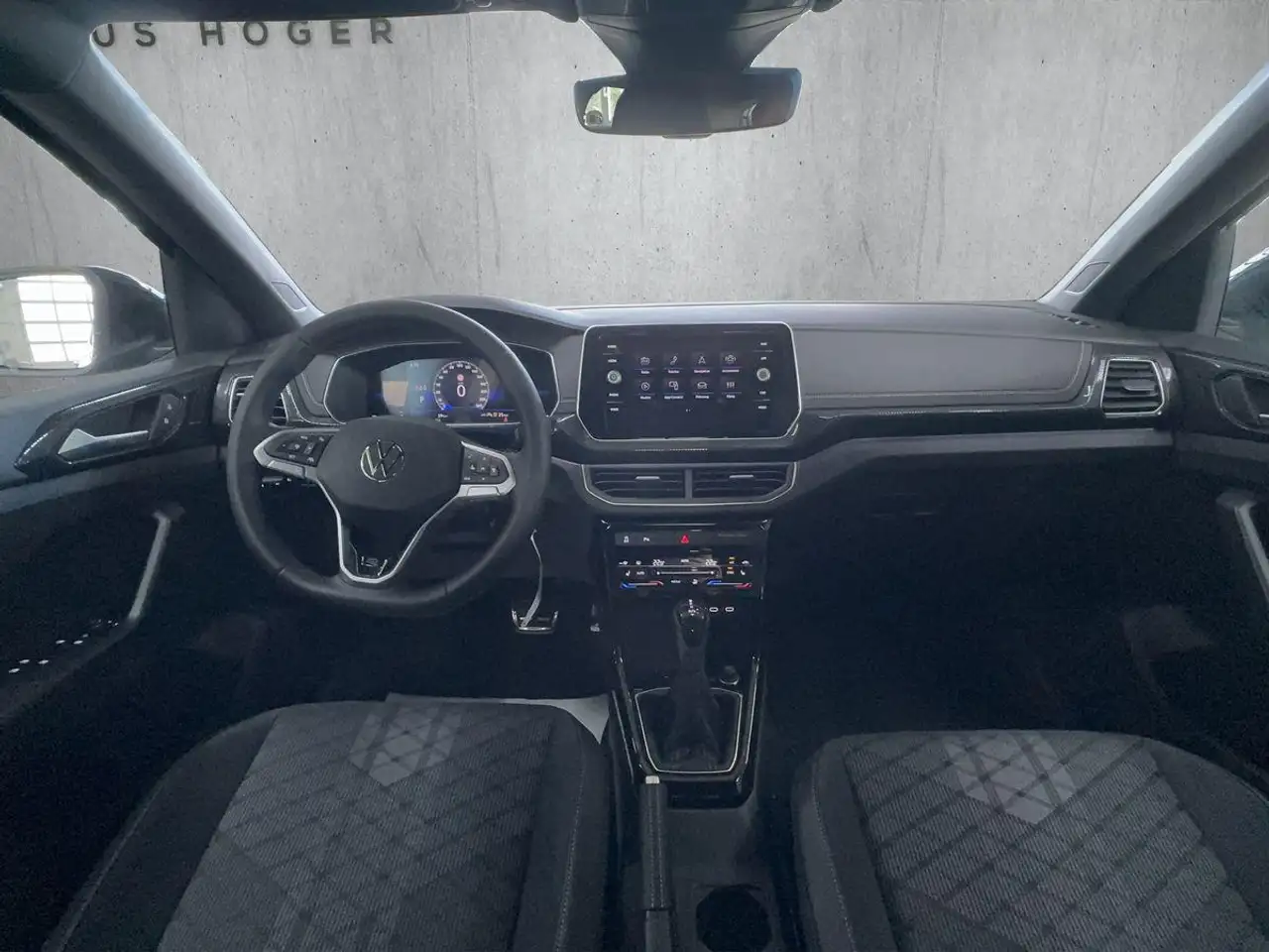 Volkswagen T-Cross 11