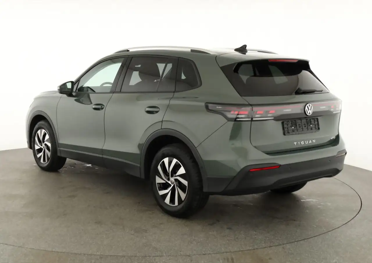 Volkswagen Tiguan 5