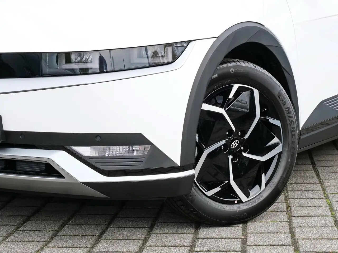 Hyundai IONIQ 5 7