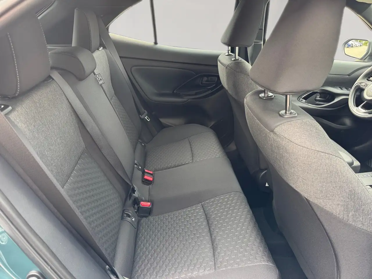 Toyota Yaris 12