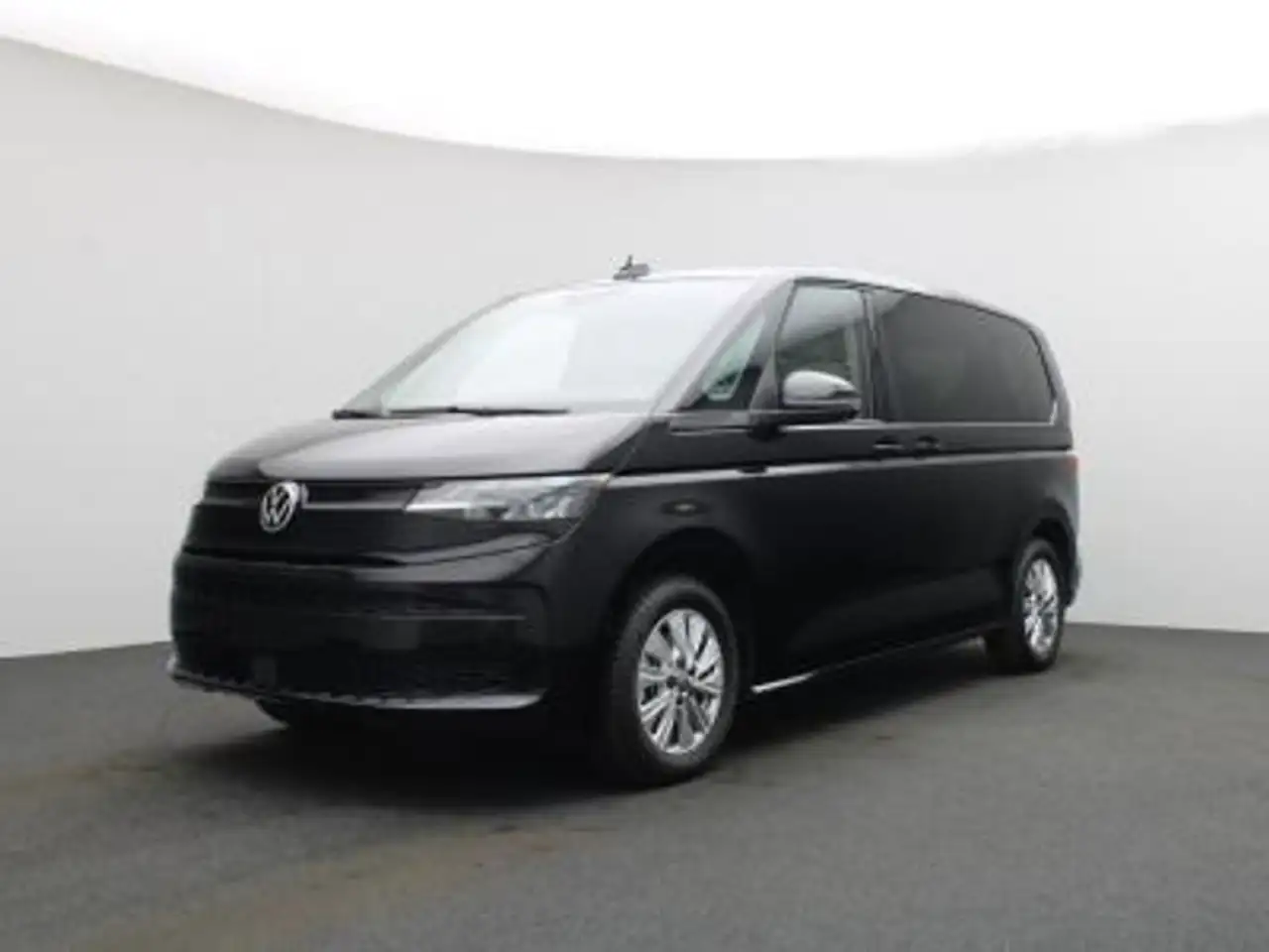 Volkswagen T7 Multivan 2