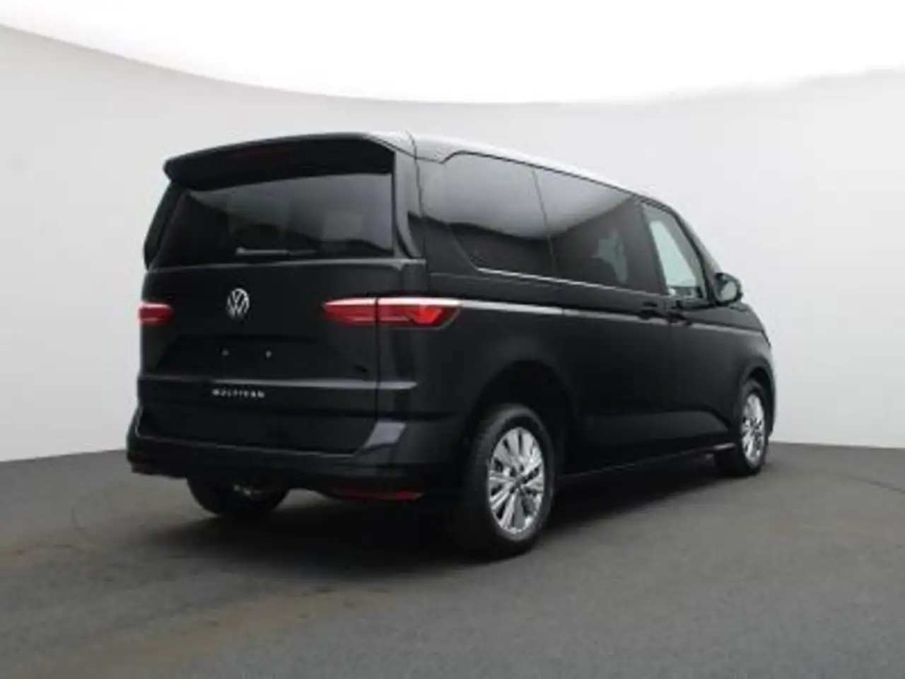 Volkswagen T7 Multivan 3