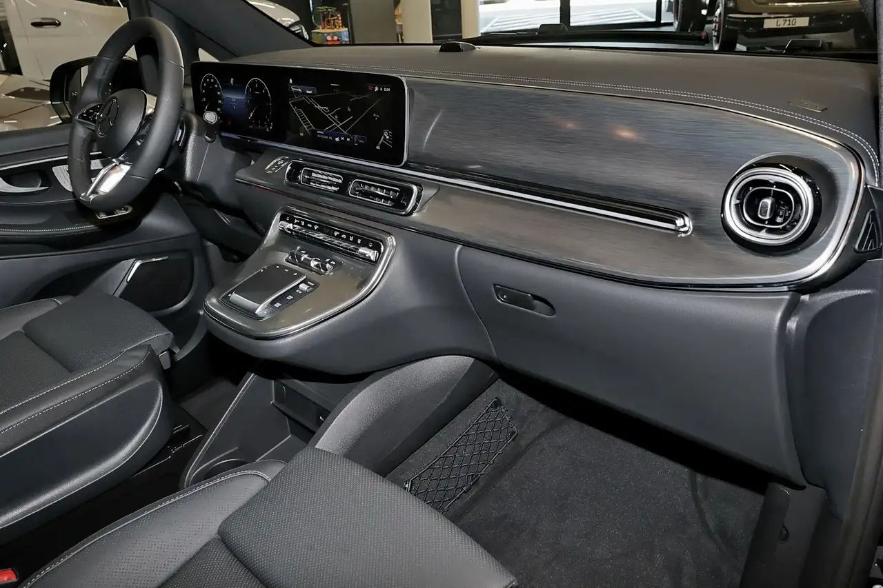 Mercedes-Benz V 300 9