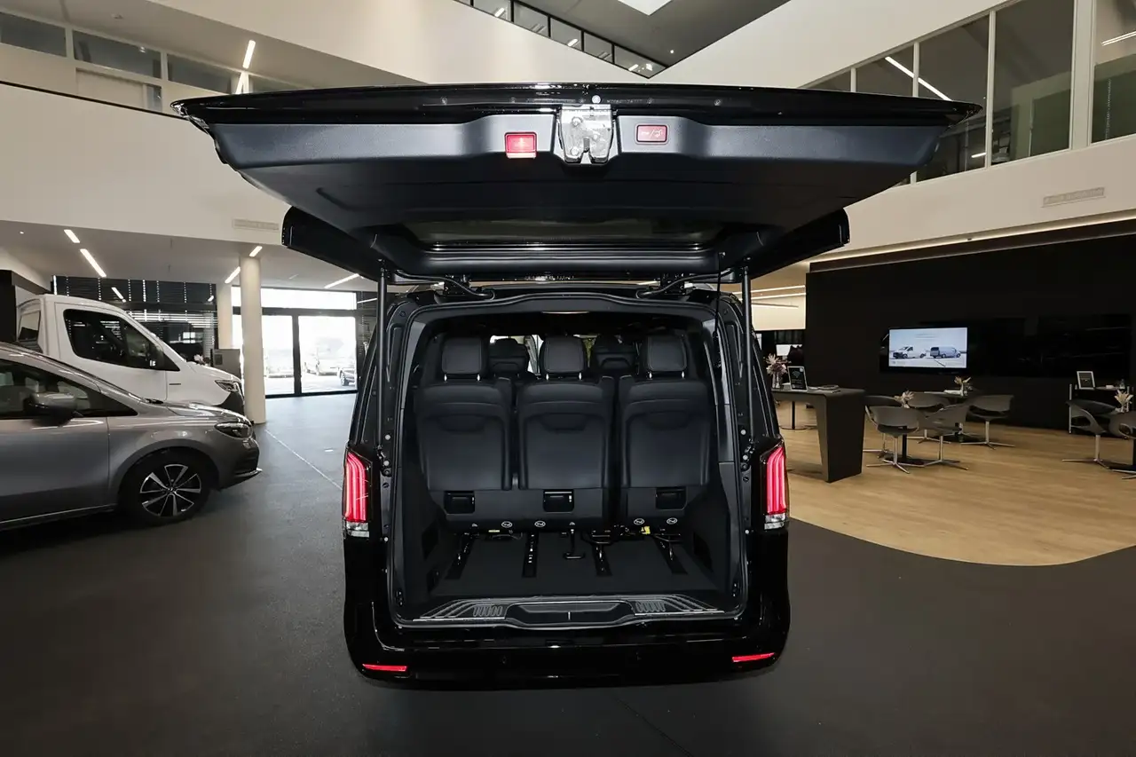 Mercedes-Benz V 300 10