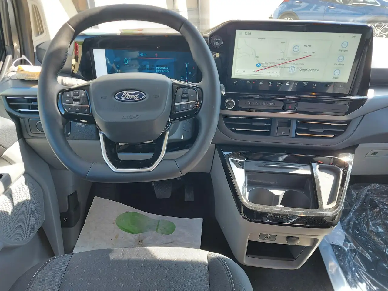 Ford Tourneo 10