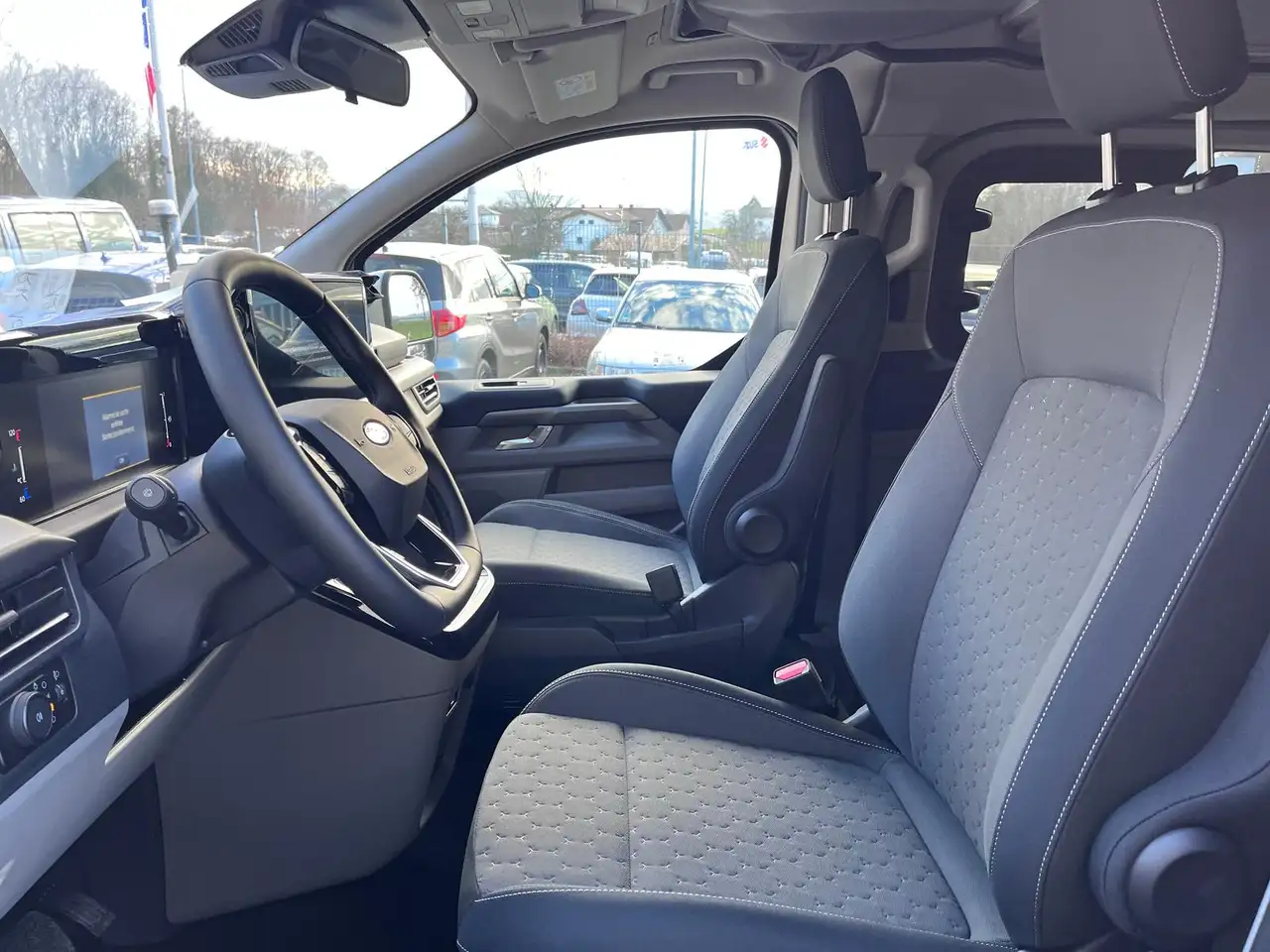 Ford Tourneo 13