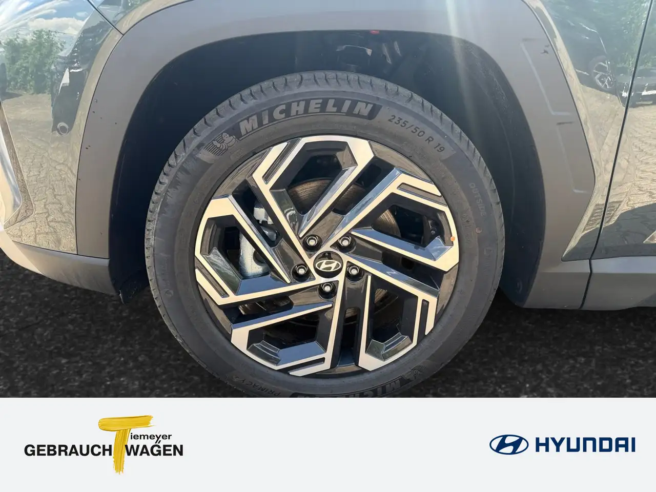 Hyundai TUCSON 9