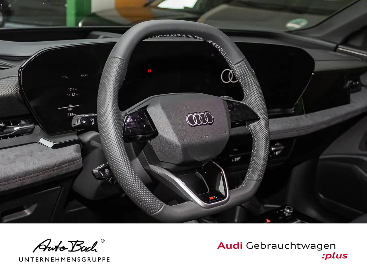 Audi Q6 12