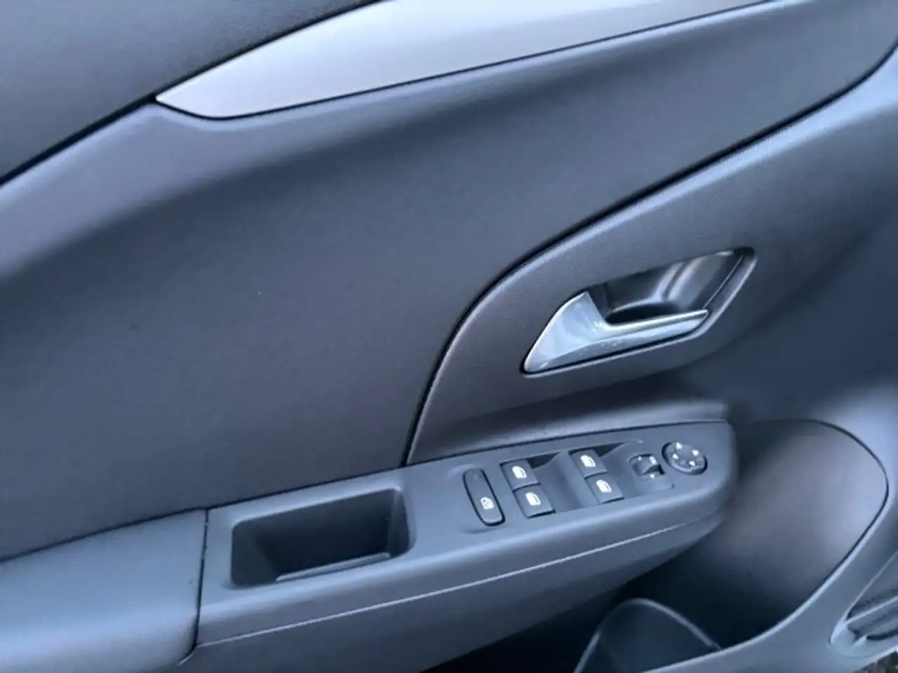 Opel Corsa 9