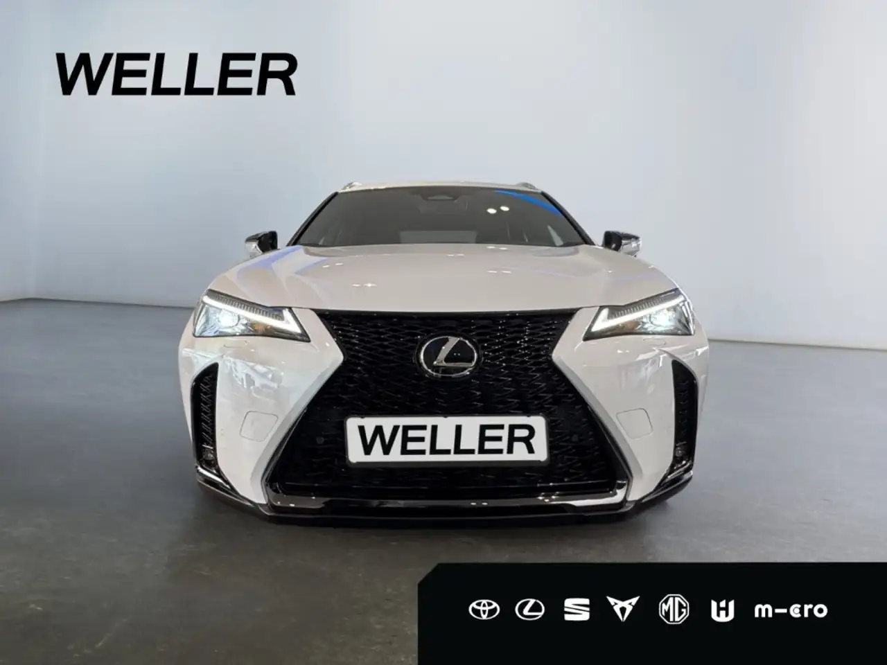 Lexus UX 7
