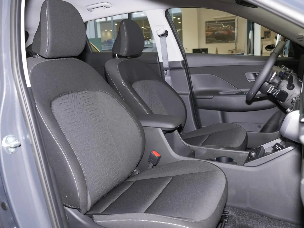 Hyundai KONA 5