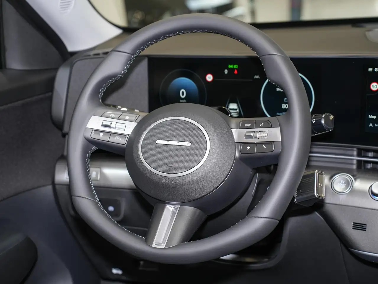 Hyundai KONA 12