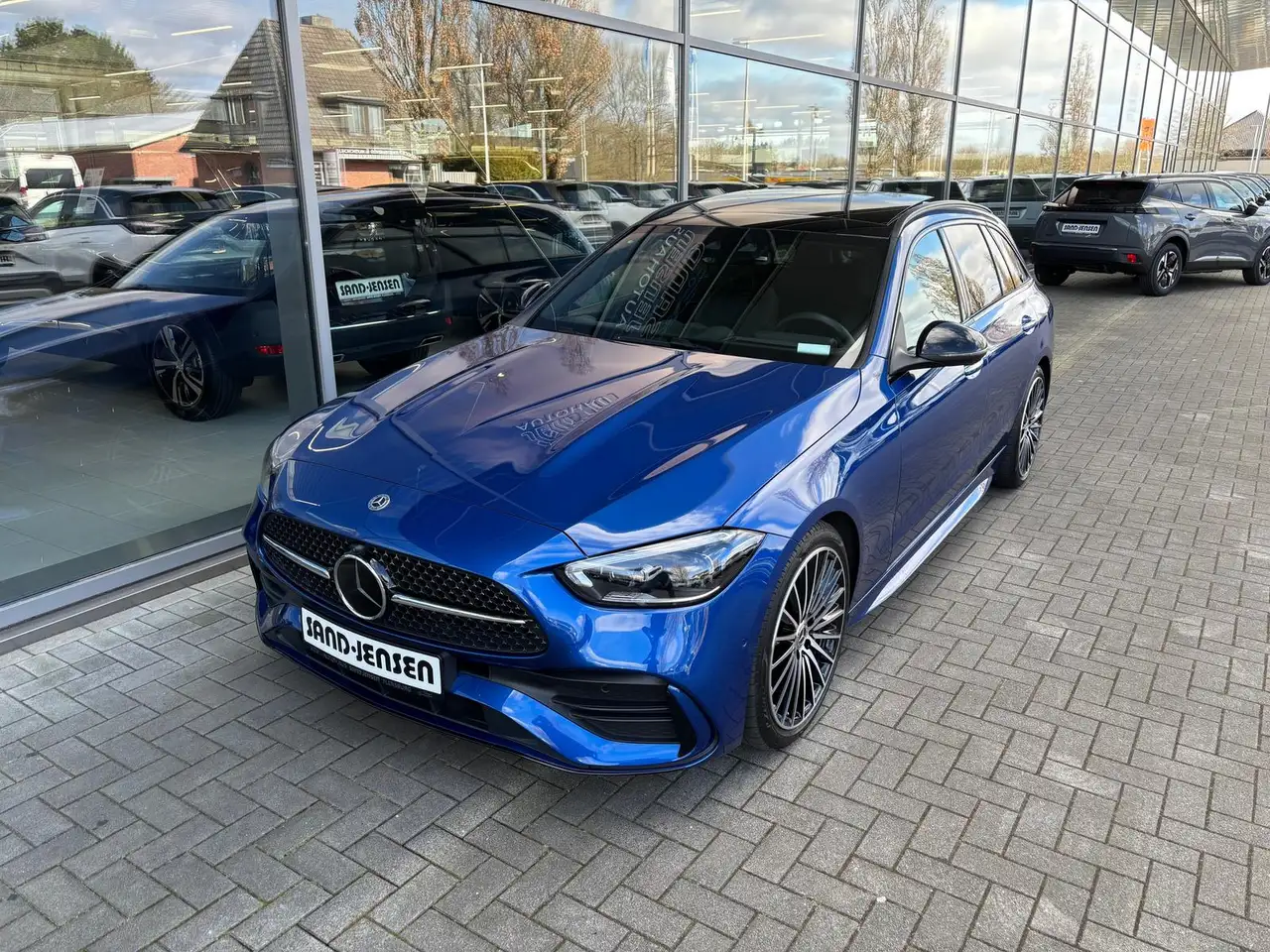 Mercedes-Benz C 300 2