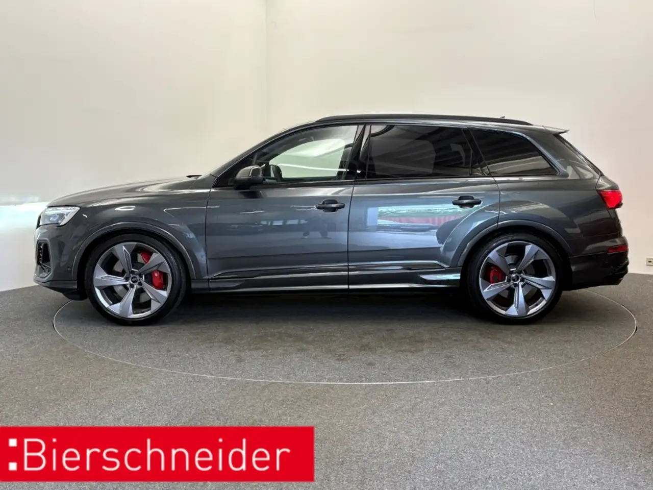 Audi SQ7 4