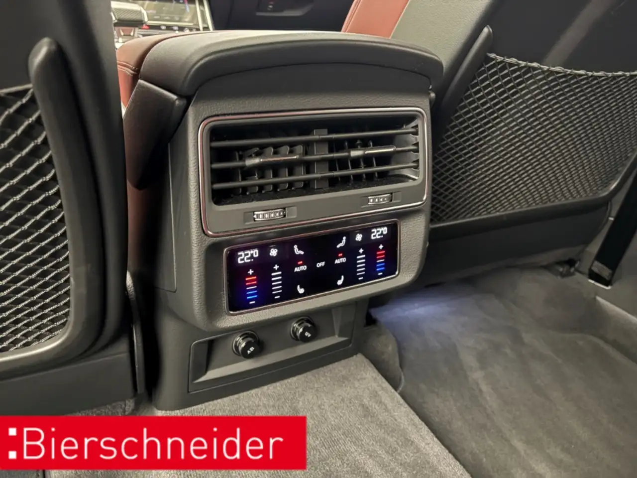 Audi SQ7 14
