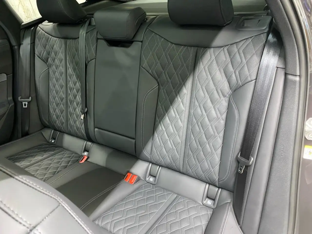 Audi A6 6