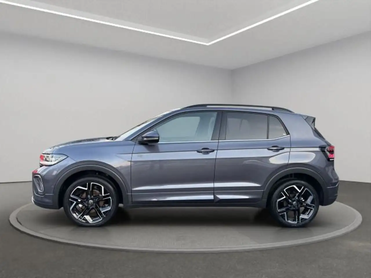 Volkswagen T-Cross 4