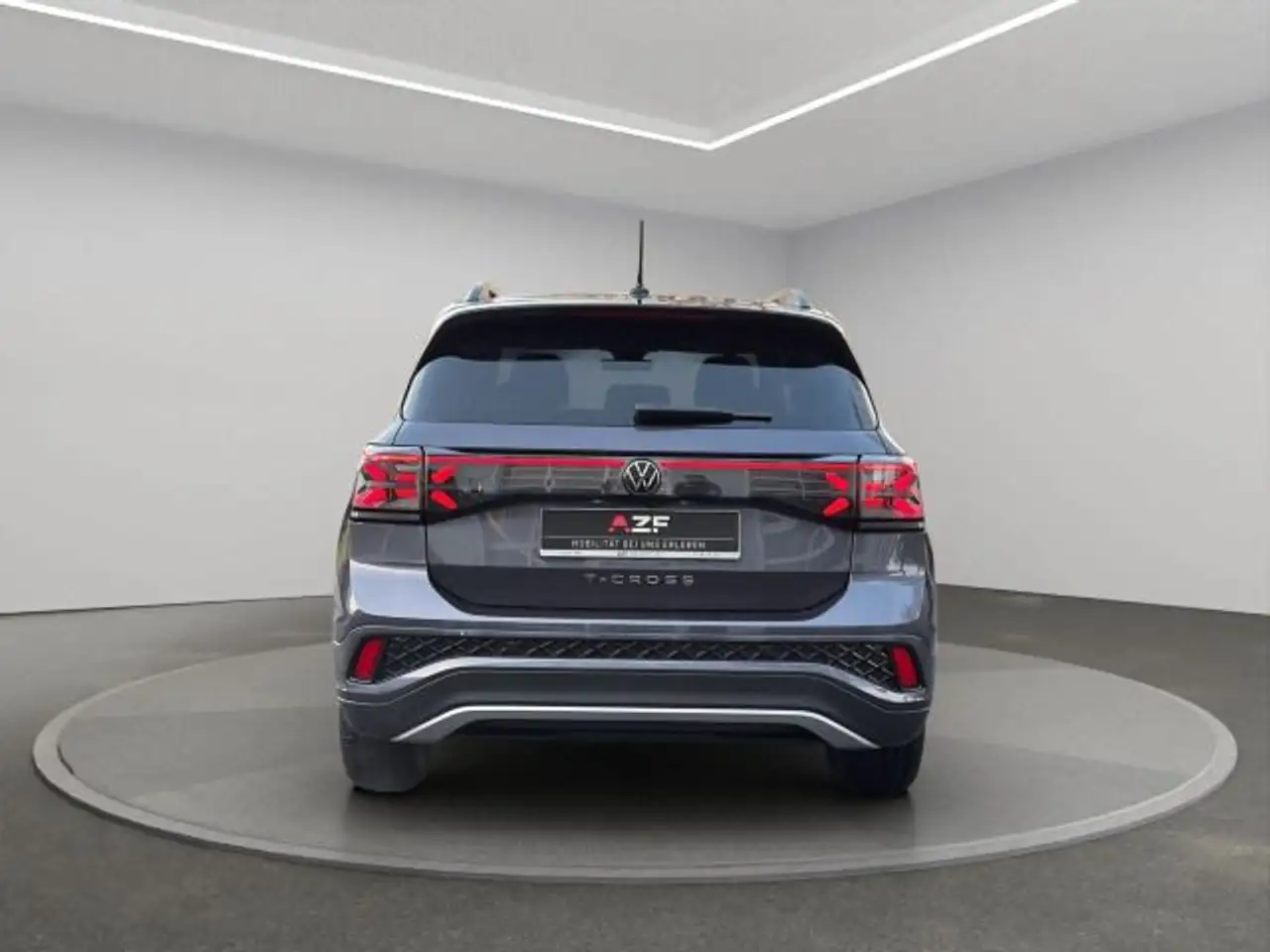 Volkswagen T-Cross 6