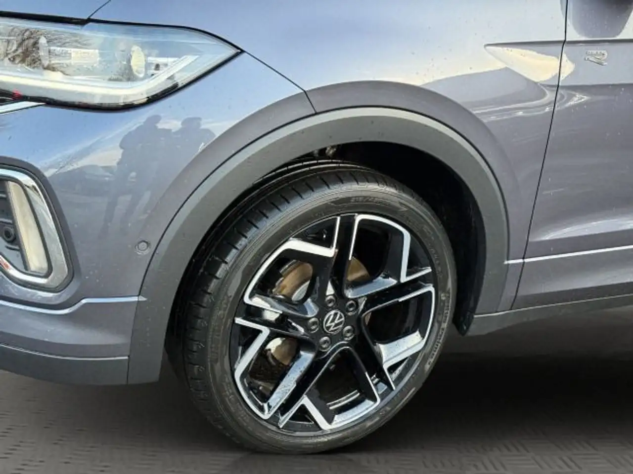 Volkswagen T-Cross 7