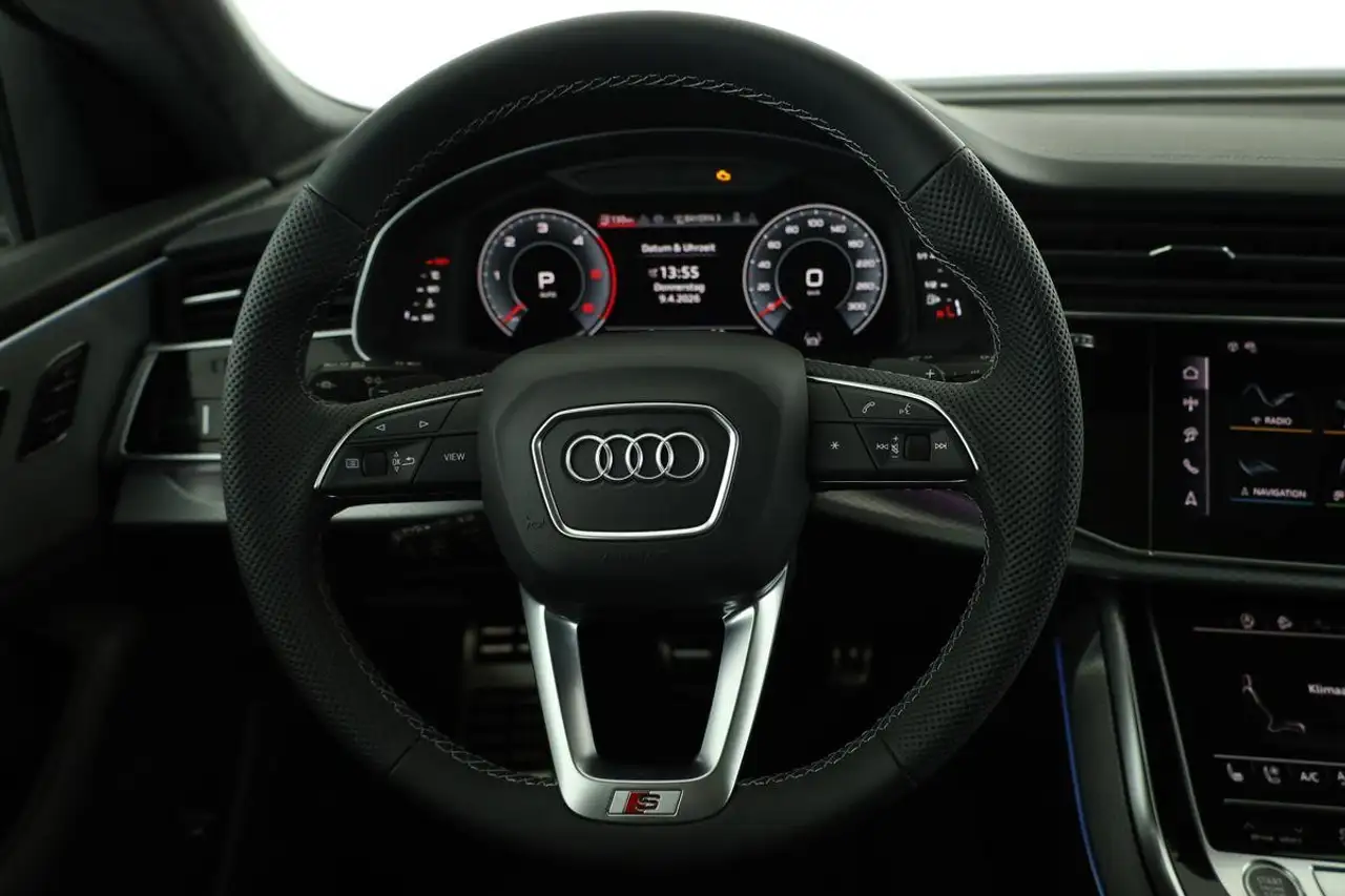 Audi Q8 50 7