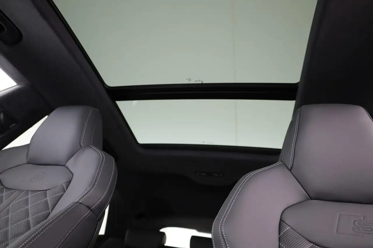 Audi Q8 50 14