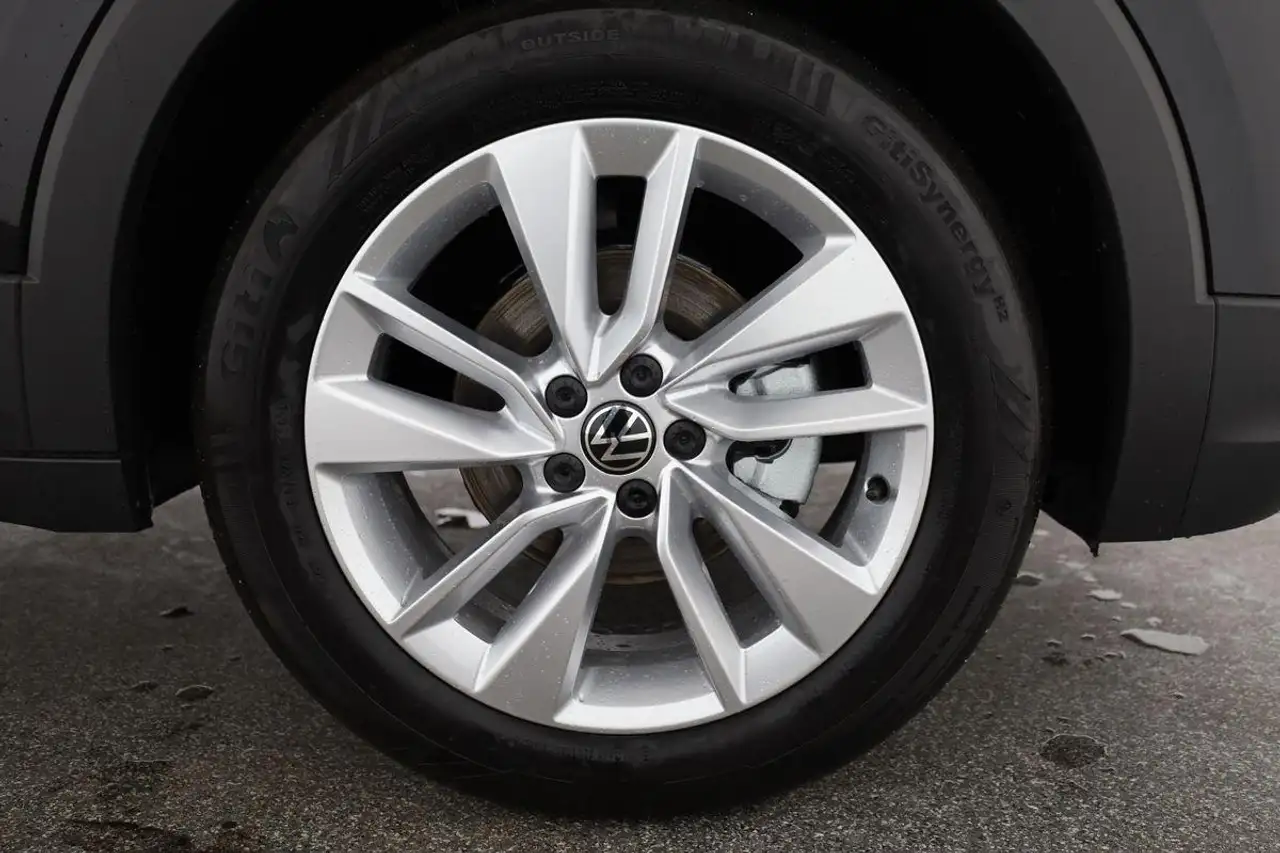 Volkswagen T-Cross 15