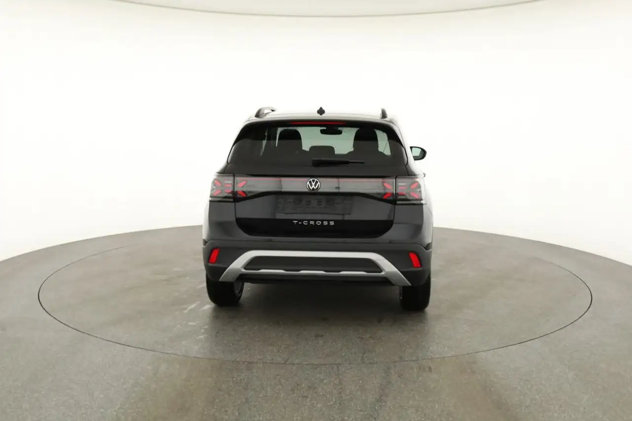 Volkswagen T-Cross 16