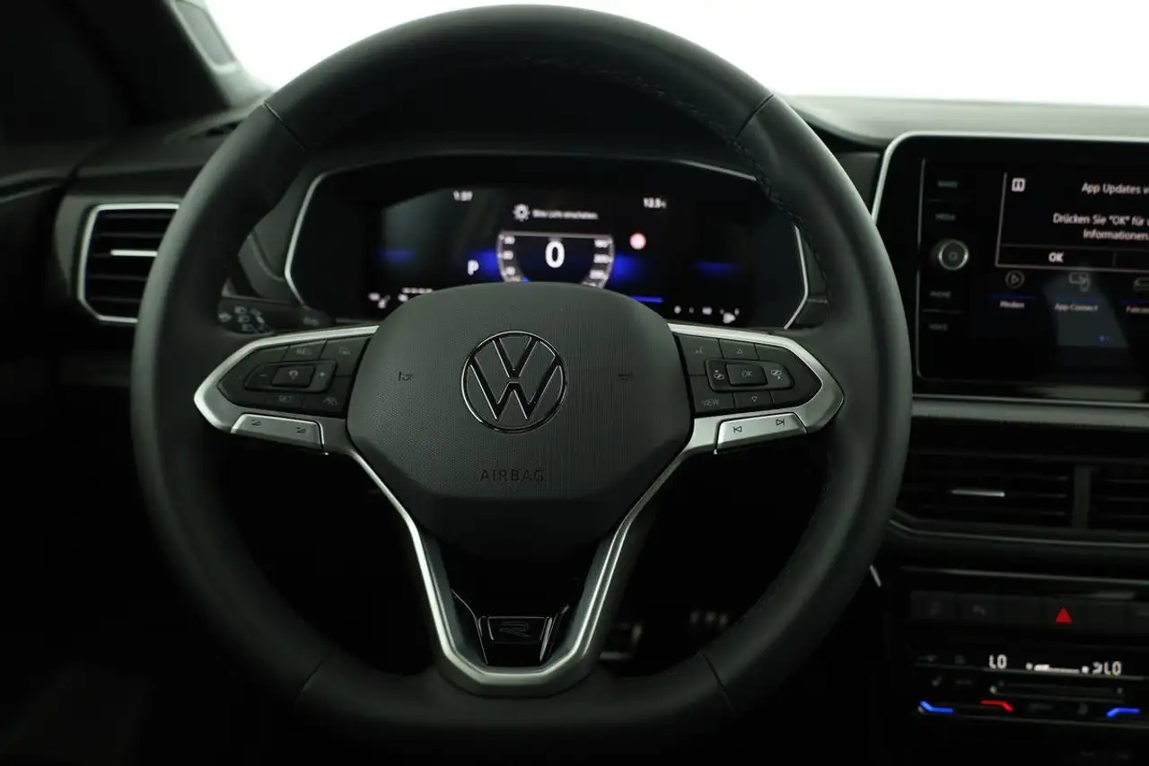Volkswagen T-Cross 7