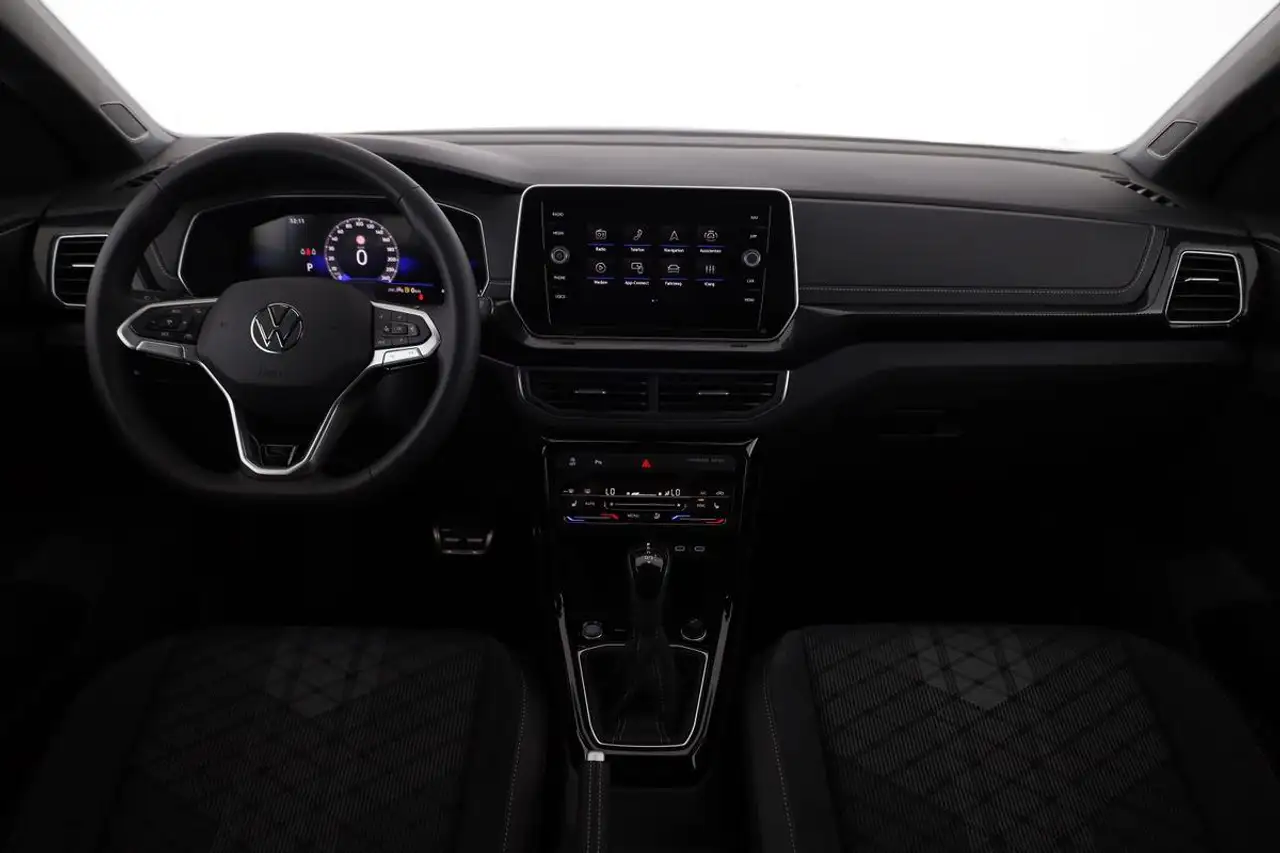 Volkswagen T-Cross 6