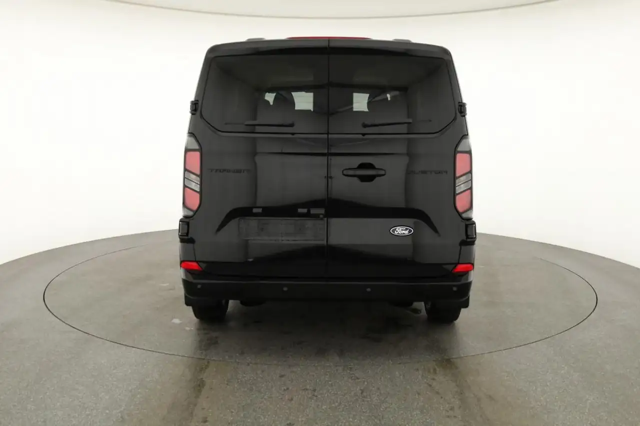 Ford Transit 16