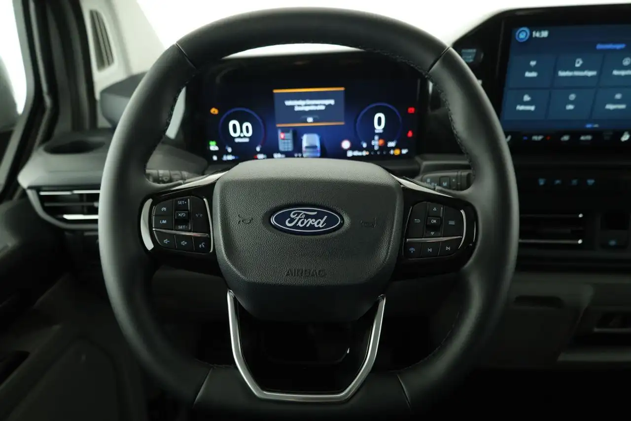 Ford Transit 7