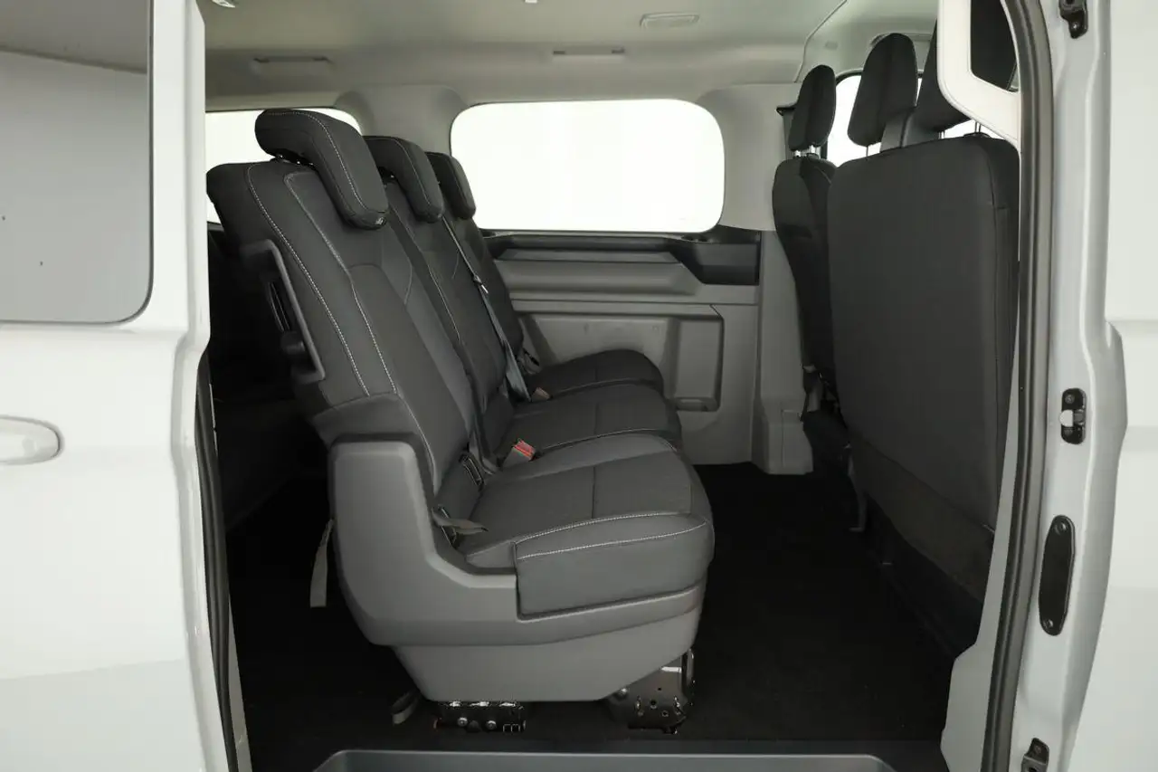 Ford Transit 12