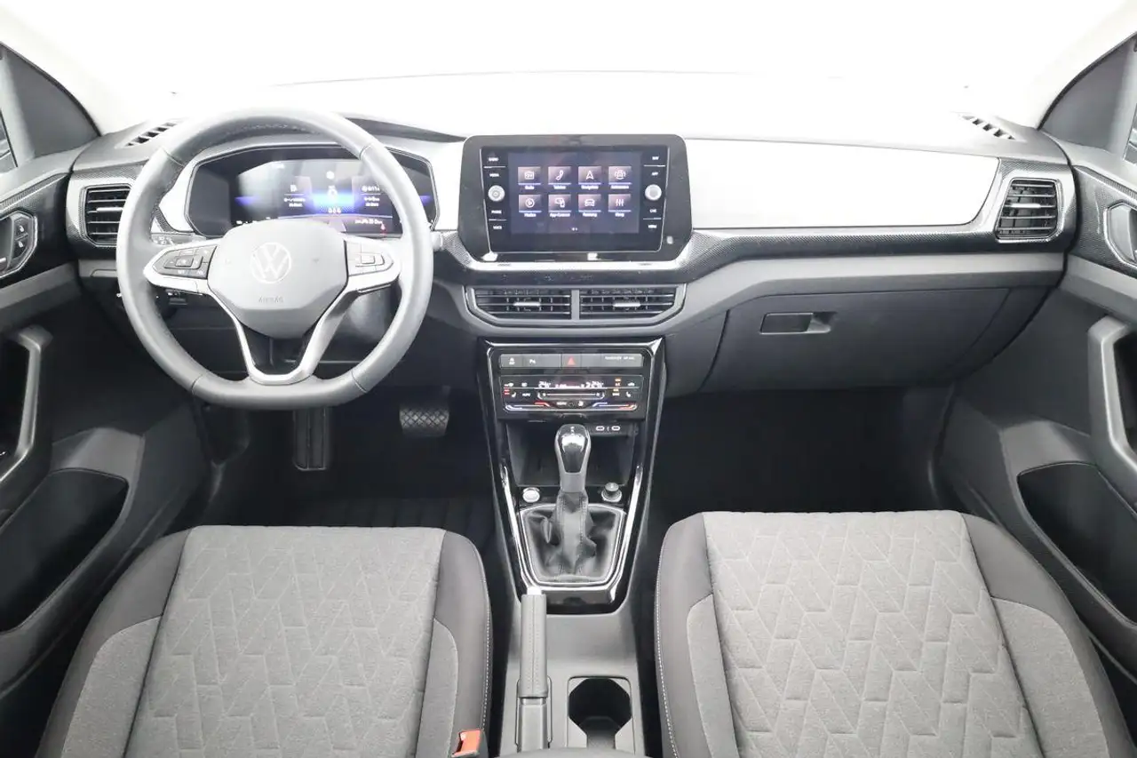 Volkswagen T-Cross 6