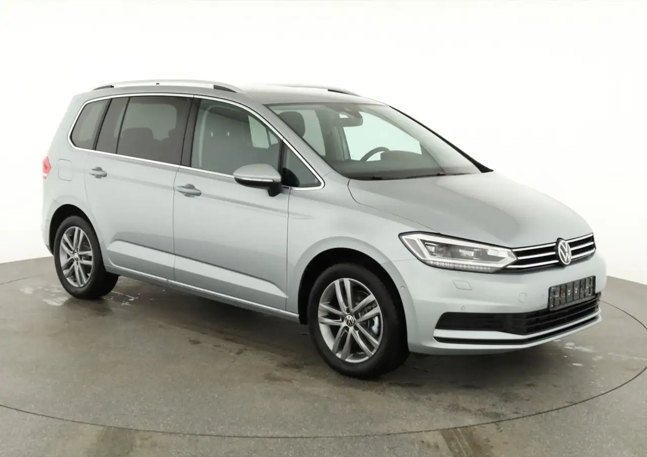 Volkswagen Touran 3