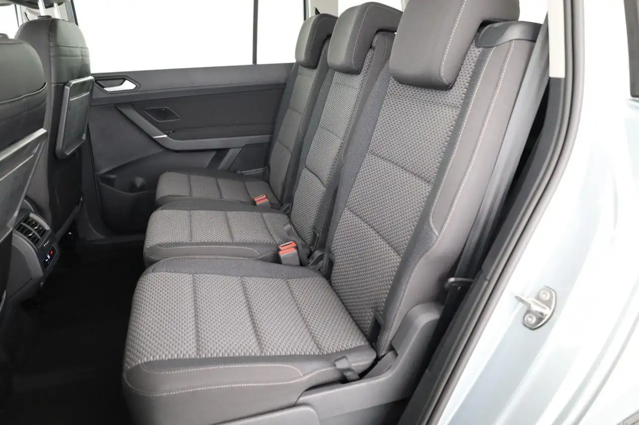 Volkswagen Touran 12