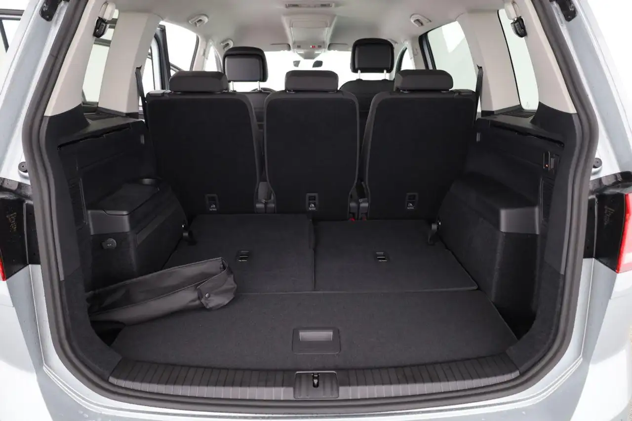 Volkswagen Touran 14
